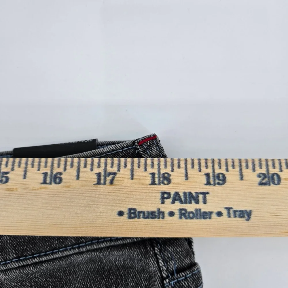 True Religion Ricky Relaxed Straight Jeans Mens Grey Phantom Wash 36x34 NWT
